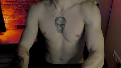 Snapshot of idkiww chatting on 03/31/26, 09:04 yo online show from 03/31/26, 09:04