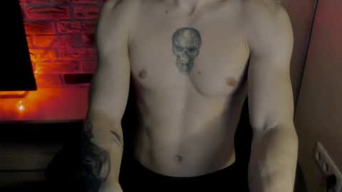 Snapshot of idkiww chatting on 04/27/26, 09:02 yo online show from 04/27/26, 09:02