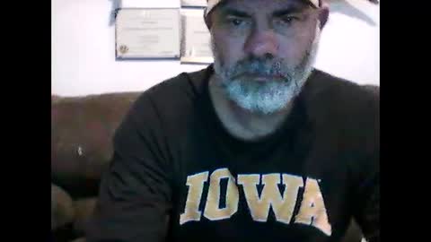 idkwhyidothis348732 online show from 01/22/25, 11:12