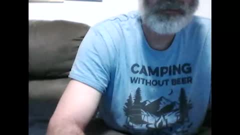 idkwhyidothis348732 online show from 11/11/25, 01:49