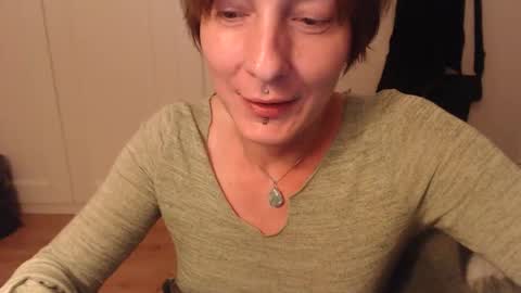 Snapshot of ifk_donkeysfr chatting on 09/10/25, 05:13 Ifk Donkeys online show from 09/10/25, 05:13