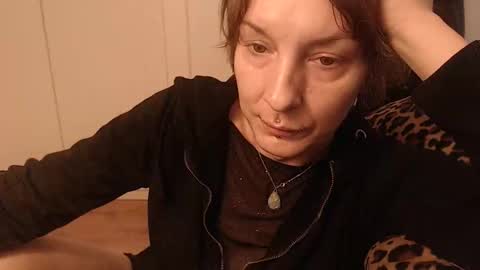 Snapshot of ifk_donkeysfr chatting on 10/15/25, 05:40 Ifk Donkeys online show from 10/15/25, 05:40