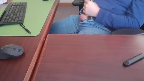 Hung office Stud online show from 12/06/24, 07:12