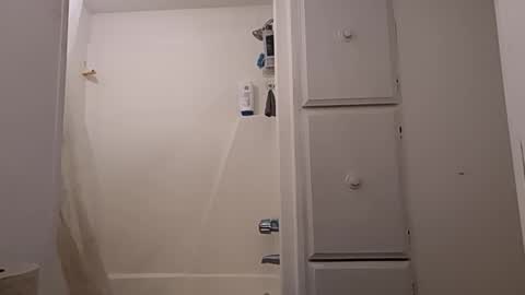 igasu online show from 11/04/25, 04:44