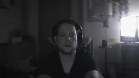 Snapshot of igaveyoupower chatting on 02/28/25, 06:10 igaveyoupower online show from 02/28/25, 06:10