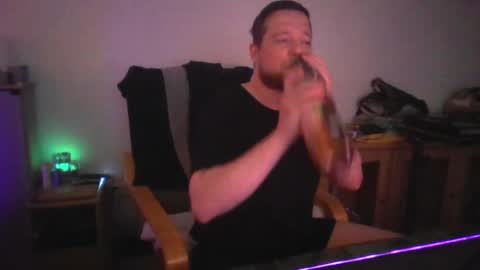 Snapshot of igaveyoupower chatting on 04/20/26, 10:29 igaveyoupower online show from 04/20/26, 10:29