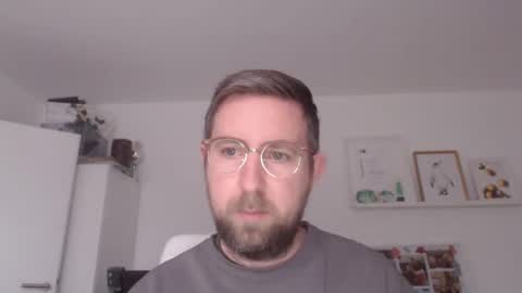 Snapshot of iggi2707 chatting on 01/08/25, 08:49 ner d online show from 01/08/25, 08:49