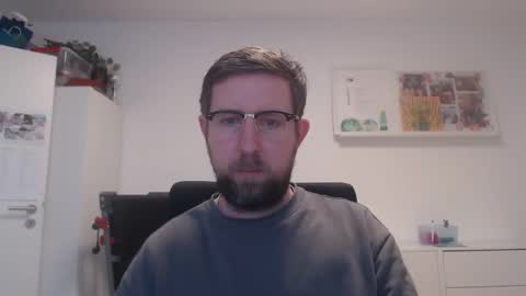 Snapshot of iggi2707 chatting on 02/11/25, 07:44 ner d online show from 02/11/25, 07:44