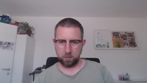 Snapshot of iggi2707 chatting on 03/11/25, 12:17 ner d online show from 03/11/25, 12:17