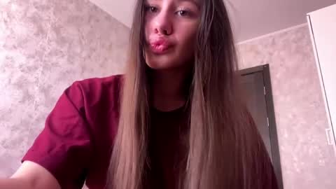 Snapshot of ignaciapecor chatting on 04/09/26, 06:41 Sofy online show from 04/09/26, 06:41