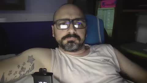 igorargen4 online show from 10/18/25, 02:14