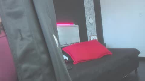 ihat_s7s online show from 03/26/26, 07:08