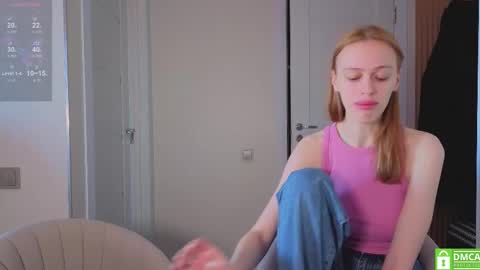 Snapshot of ihavepaws33 chatting on 03/29/26, 05:51 Julia and Mira online show from 03/29/26, 05:51