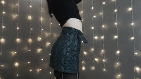 Snapshot of iiiiiiis chatting on 04/06/26, 02:18 iiiiiiis online show from 04/06/26, 02:18