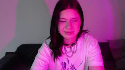 Vella online show from 09/09/25, 11:48