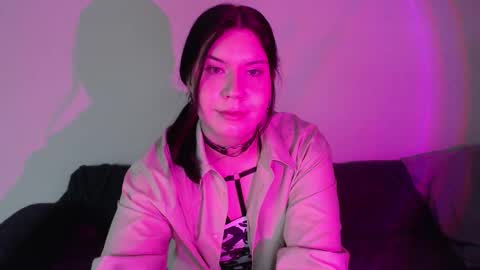 Vella online show from 09/11/25, 12:55