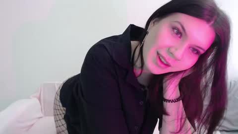 Vella online show from 09/29/25, 09:58