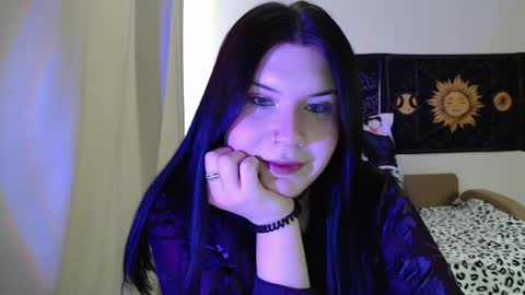 Vella online show from 05/05/26, 02:25