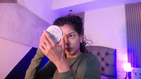 Snapshot of iisabella_smith_ chatting on 01/27/25, 09:00 Isa online show from 01/27/25, 09:00