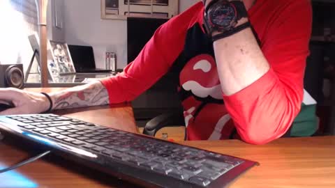 Snapshot of ijacker chatting on 12/04/24, 12:52 Michael online show from 12/04/24, 12:52