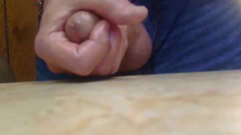 Snapshot of ijerkcum4u chatting on 02/05/26, 08:13 hard4u online show from 02/05/26, 08:13