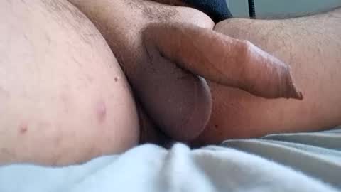 Snapshot of ikbenzo chatting on 01/01/25, 02:31 ikbenzo online show from 01/01/25, 02:31