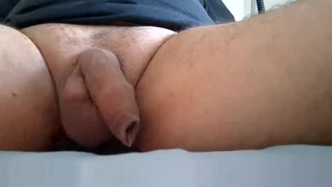 Snapshot of ikbenzo chatting on 10/27/25, 03:16 ikbenzo online show from 10/27/25, 03:16