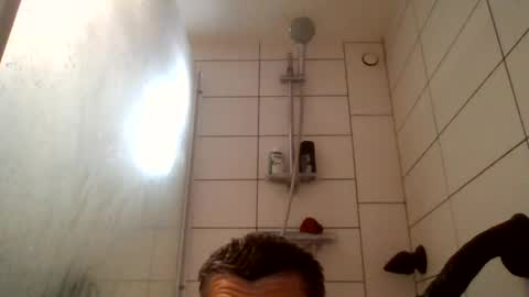 Snapshot of ikercheal chatting on 06/18/26, 02:10 ikercheal online show from 06/18/26, 02:10