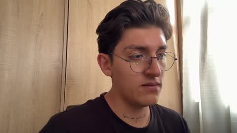 Snapshot of ikyan_nc chatting on 09/22/25, 05:59 ikyan_nc online show from 09/22/25, 05:59