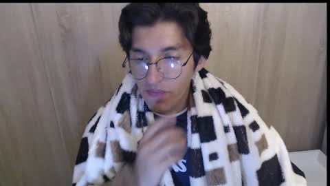 Snapshot of ikyan_nc chatting on 12/03/25, 03:47 ikyan_nc online show from 12/03/25, 03:47