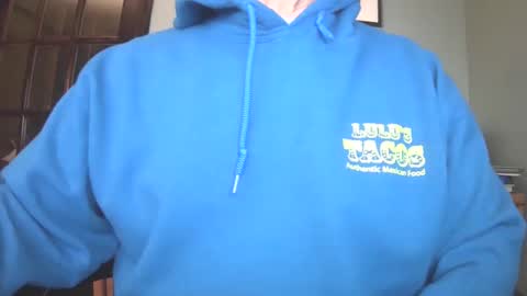 Snapshot of il_undercover chatting on 12/05/24, 11:16 il_undercover online show from 12/05/24, 11:16
