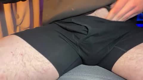 Snapshot of ilbender chatting on 03/05/25, 09:15 ilbender online show from 03/05/25, 09:15