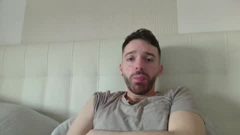 ilcale48 online show from 04/16/26, 07:42