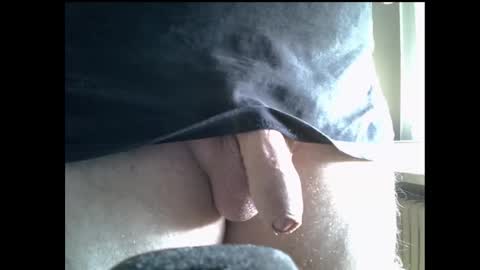 Snapshot of ilconte81 chatting on 11/17/25, 12:33 ilconte81 online show from 11/17/25, 12:33