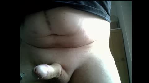 Snapshot of ilconte81 chatting on 12/17/25, 12:44 ilconte81 online show from 12/17/25, 12:44