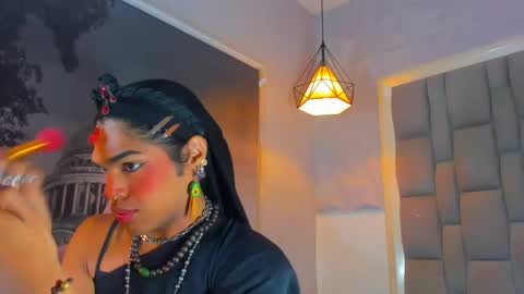 Snapshot of ile_matamba chatting on 11/18/25, 12:20 ile_matamba online show from 11/18/25, 12:20