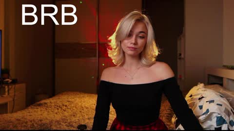 ileanacampbel online show from 02/01/25, 05:07