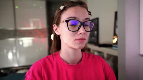 ileanacampbel online show from 09/10/25, 04:23