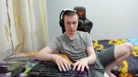 iliaskris online show from 10/31/25, 03:13