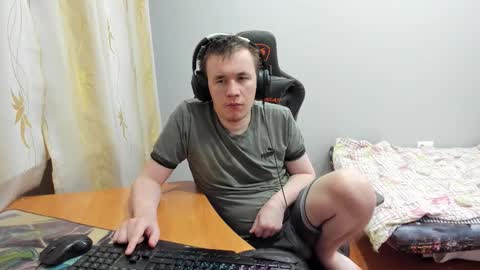 iliaskris online show from 11/15/25, 12:02