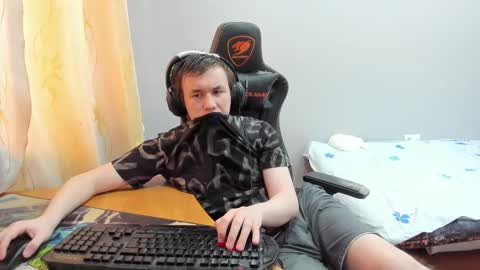 Snapshot of iliaskrislove chatting on 01/13/26, 10:31 iliaskris online show from 01/13/26, 10:31