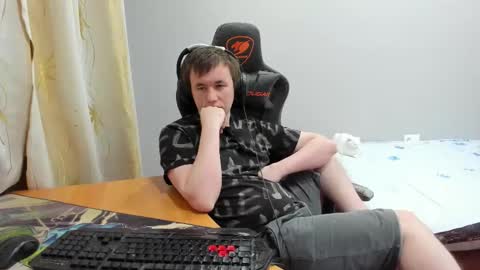 Snapshot of iliaskrislove chatting on 01/14/26, 12:38 iliaskris online show from 01/14/26, 12:38