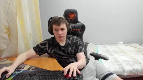 Snapshot of iliaskrislove chatting on 02/08/26, 12:14 iliaskris online show from 02/08/26, 12:14