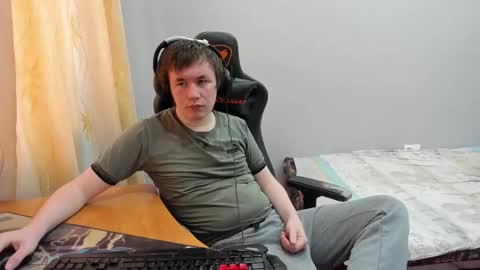 Snapshot of iliaskrislove chatting on 02/22/26, 04:57 iliaskris online show from 02/22/26, 04:57