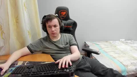 Snapshot of iliaskrislove chatting on 03/08/26, 12:30 iliaskris online show from 03/08/26, 12:30