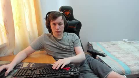 Snapshot of iliaskrislove chatting on 03/10/26, 05:01 iliaskris online show from 03/10/26, 05:01