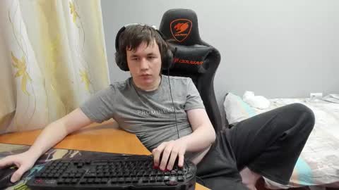 Snapshot of iliaskrislove chatting on 03/19/26, 04:33 iliaskris online show from 03/19/26, 04:33