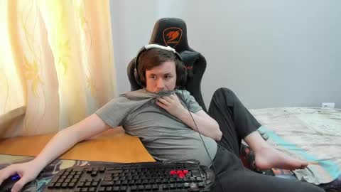 Snapshot of iliaskrislove chatting on 03/23/26, 12:53 iliaskris online show from 03/23/26, 12:53