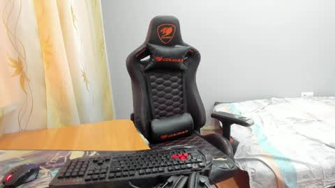 Snapshot of iliaskrislove chatting on 04/01/26, 02:01 iliaskris online show from 04/01/26, 02:01