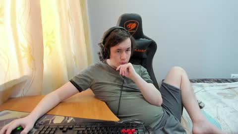 Snapshot of iliaskrislove chatting on 04/12/26, 01:05 iliaskris online show from 04/12/26, 01:05